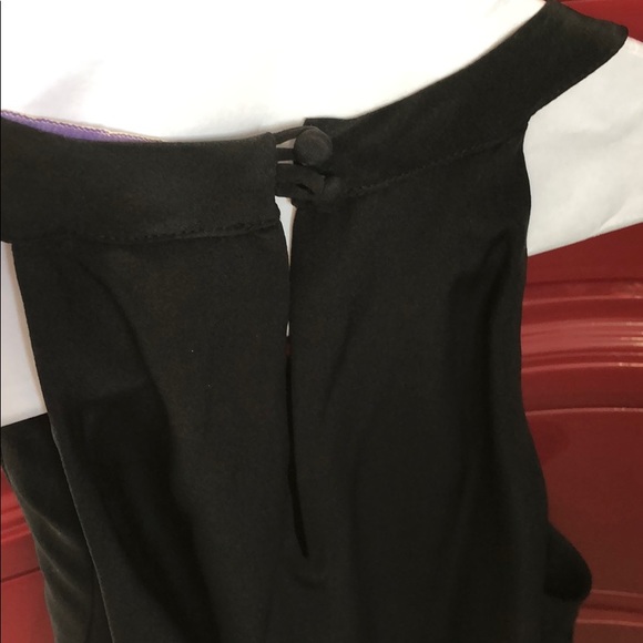 Sleeveless black tank with fringe - Picture 4 of 5